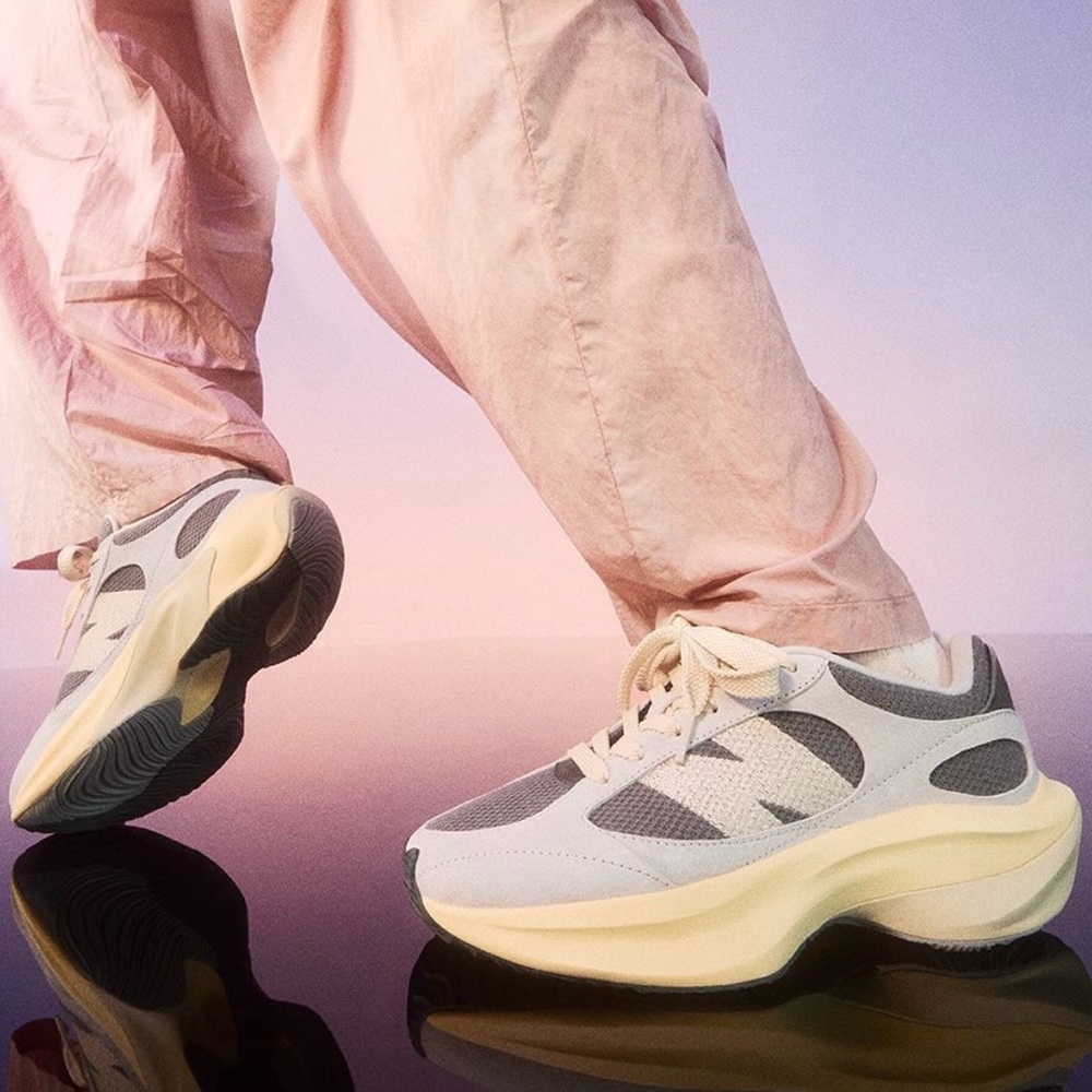 New Balance WRPD runner Stylish Gray and Black Sneakers - Picture 8 of 9